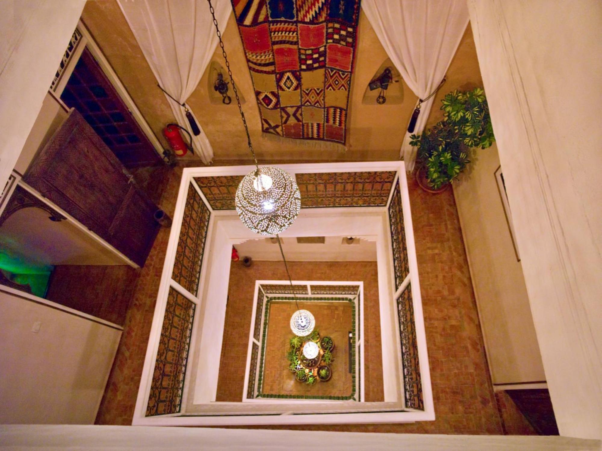 Au Riad Laylati Esauira Exterior foto